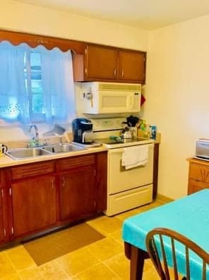 Foto del edificio - Greenwood Estates