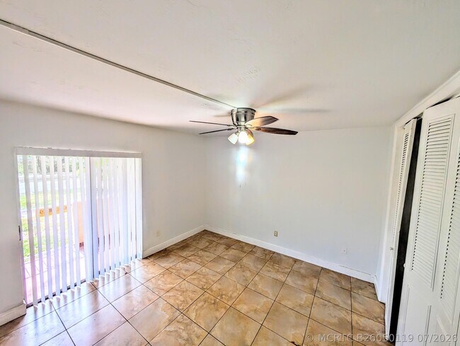 Foto del edificio - 680 Miller Dr