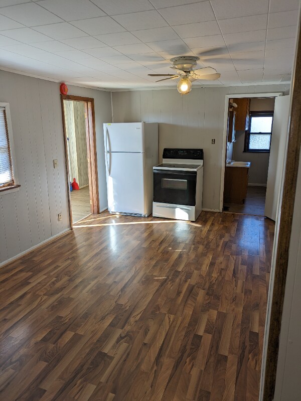 Building Photo - 882 OH-590