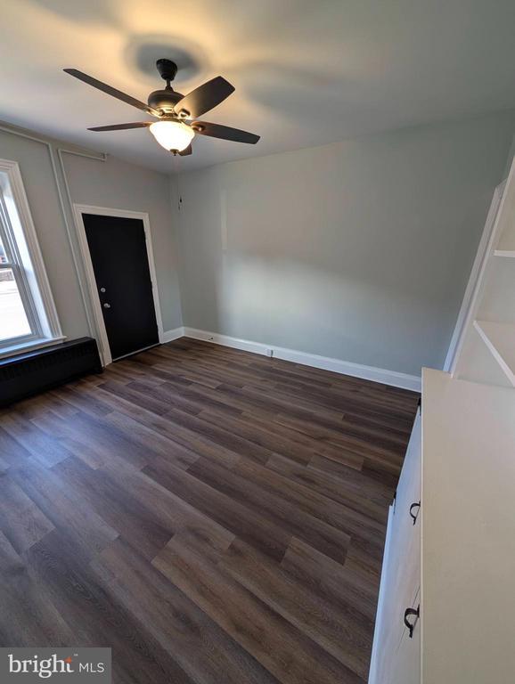 Foto del edificio - 222 Baltimore St