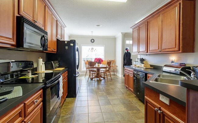 Foto del edificio - Spacious 3BD/2BA Home in Hahira with Scree...