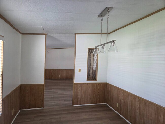 Foto del edificio - 4122 Topaz St