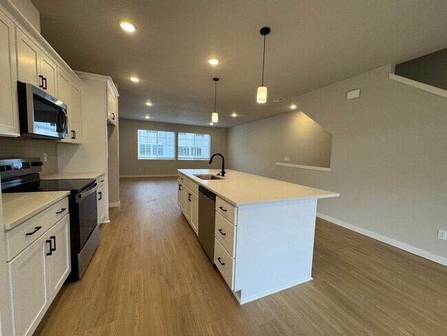 Foto del edificio - 3375 SE White Oak Ave