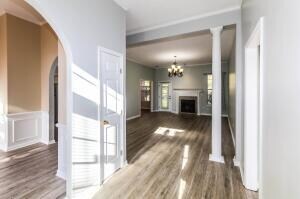 Foto del edificio - 5803 Carriage Hills Dr