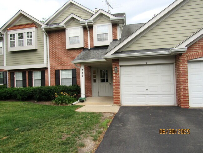 Foto del edificio - 352 Pembroke Ct