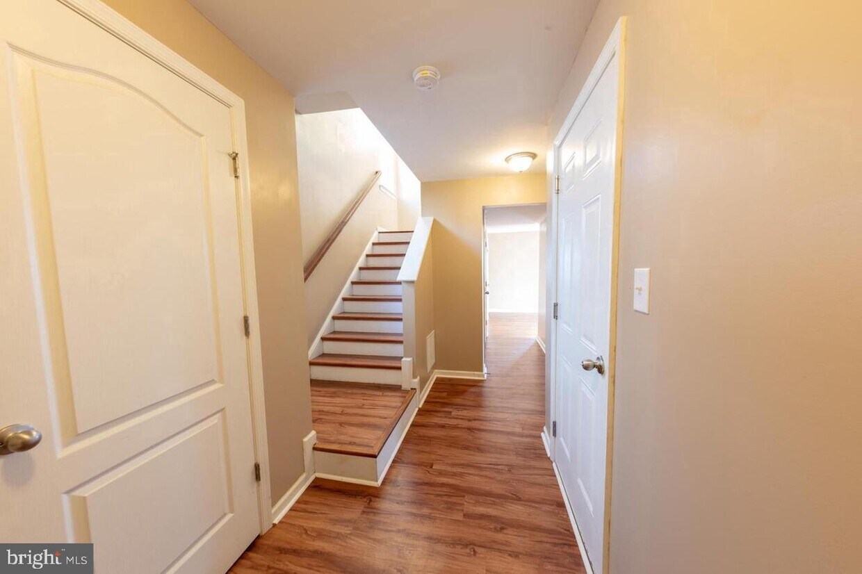 342 Rumbling Rock Rd, Hedgesville, WV 25427 Townhome Rentals in Hedgesville WV