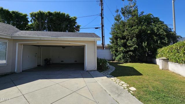 Building Photo - 21 S Michillinda Ave