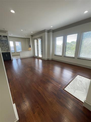 Primary Photo - 3500 Fairmount St