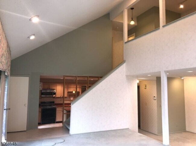 Foto del edificio - 163 Kingsberry Dr