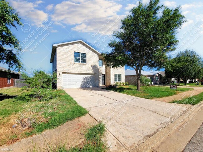 Building Photo - 4 br, 2.5 bath House - 806 Pampas Ricas Dr