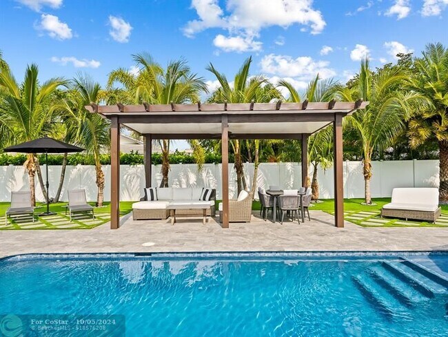 Foto del edificio - 4309 NE 22nd Ave