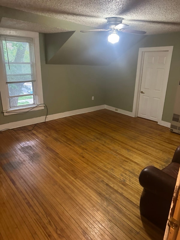 Building Photo - 1129 Barland St