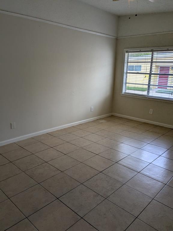 Foto del edificio - 3359 Frick Rd