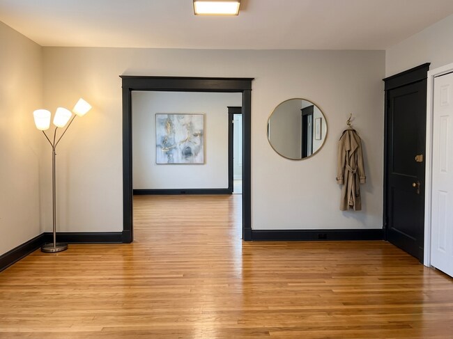 Foto del edificio - 5648 Phillips Ave
