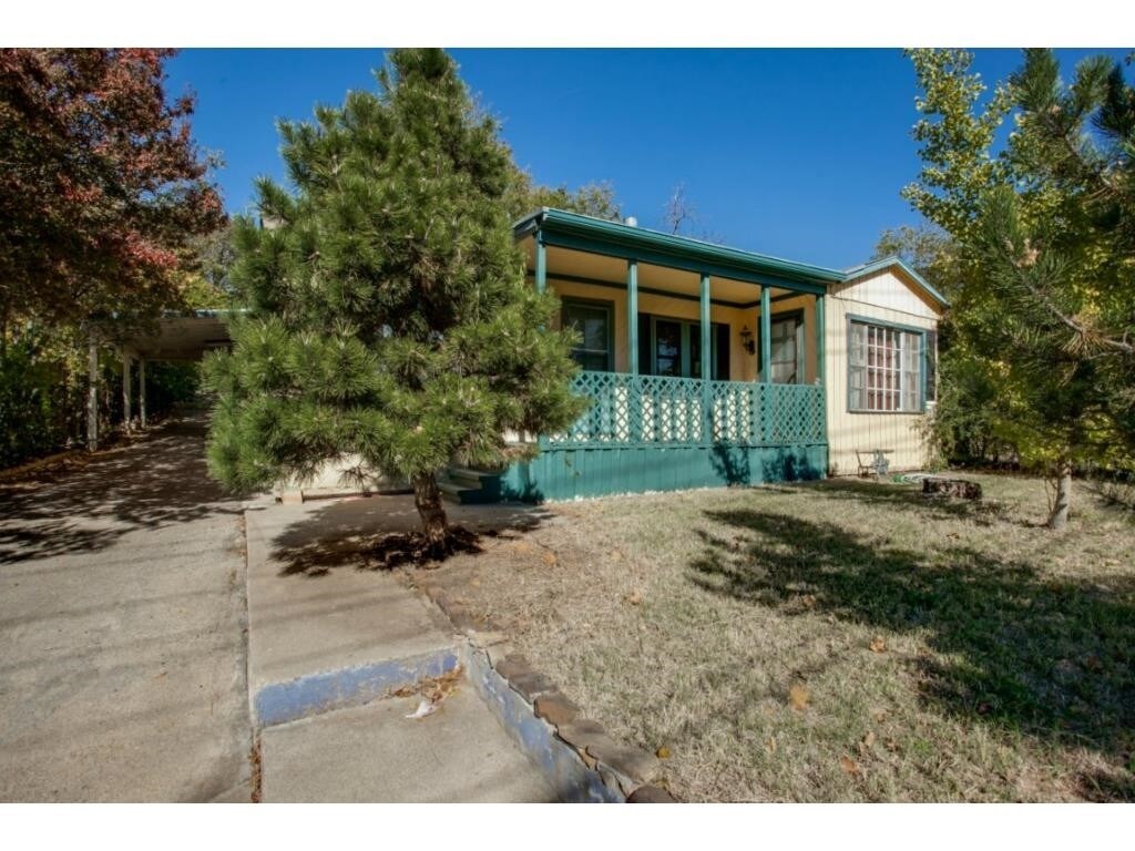 Primary Photo - Multifamily