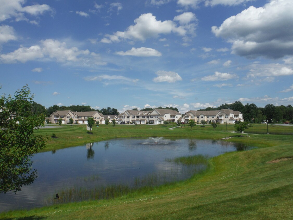 WINNERS CIRCLE Apartments 100 Madison Dr Ballston Spa, NY