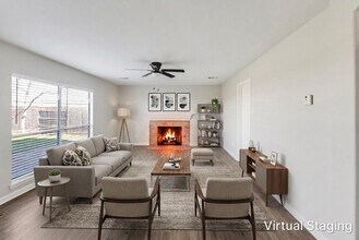 Building Photo - 11714 Pinos Altos Dr