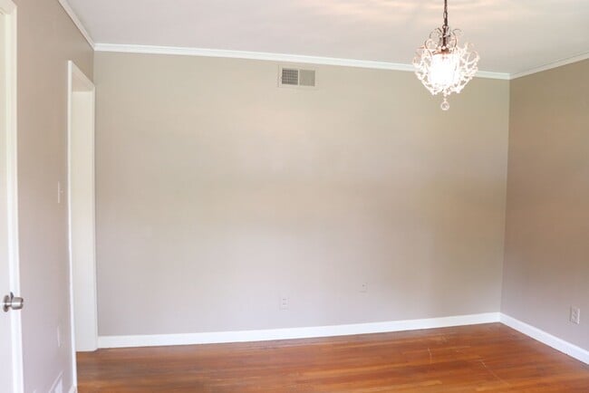 Foto del edificio - Irresistible 3-bedroom will leave you deli...