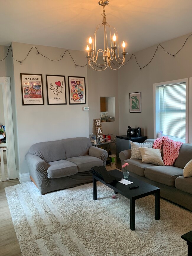 LIving Room 1 - 3607 Newton Ave House