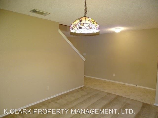 Foto del edificio - 3 br, 2.5 bath House - 7806 CRYSTAL POINT