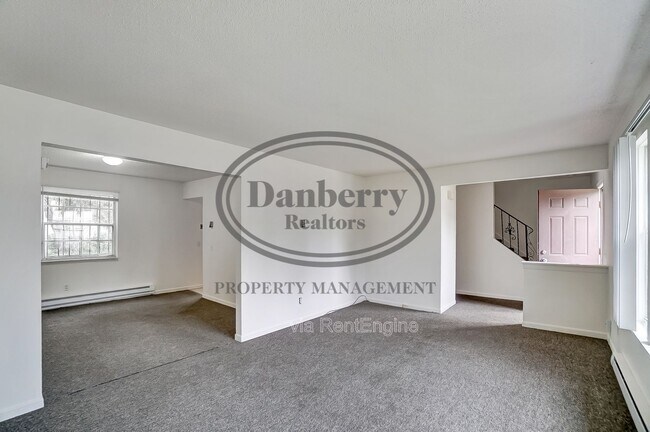 Foto del edificio - 1006 Ranch Dr