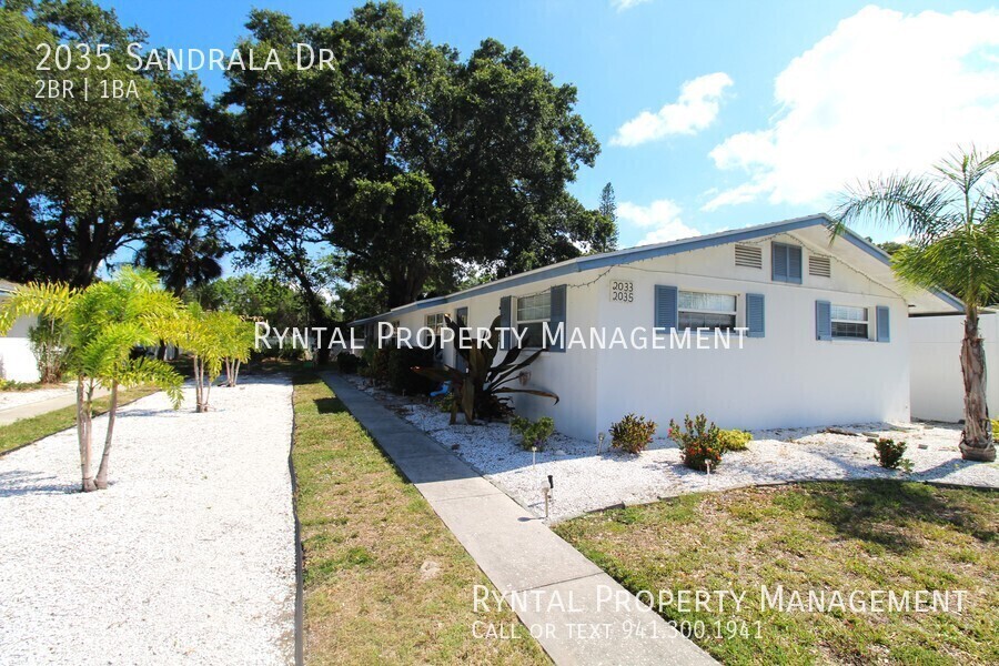 Foto principal - 2/1 Condo near Siesta Key!