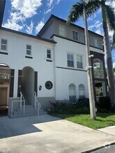 Building Photo - 4311 SW 160th Ave