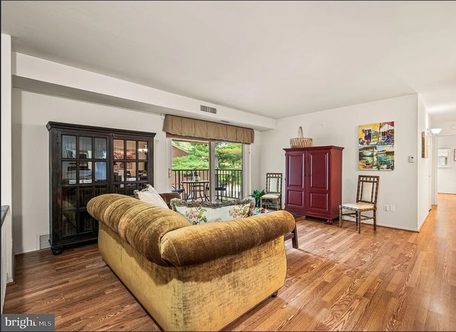 Building Photo - 31 Old Forge Crossing