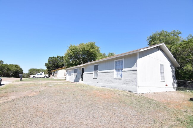 Building Photo - 6 Canyon Cir