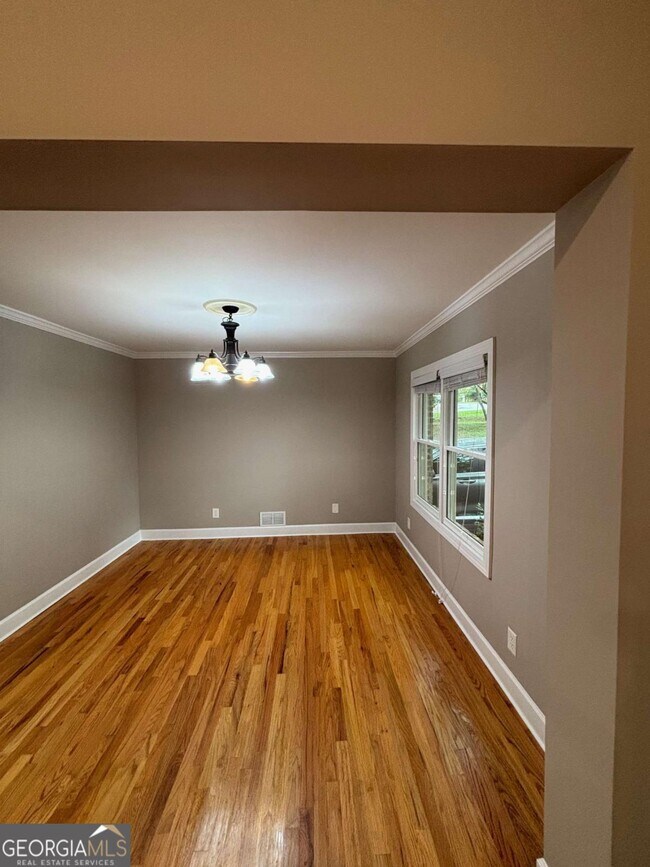 Building Photo - 2012 S Milledge Ave