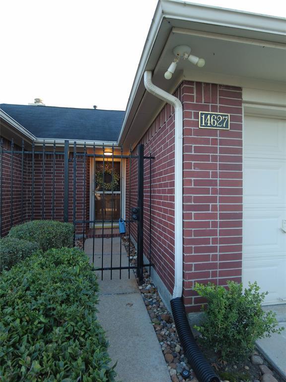 Building Photo - 14627 Hamstead Park Dr