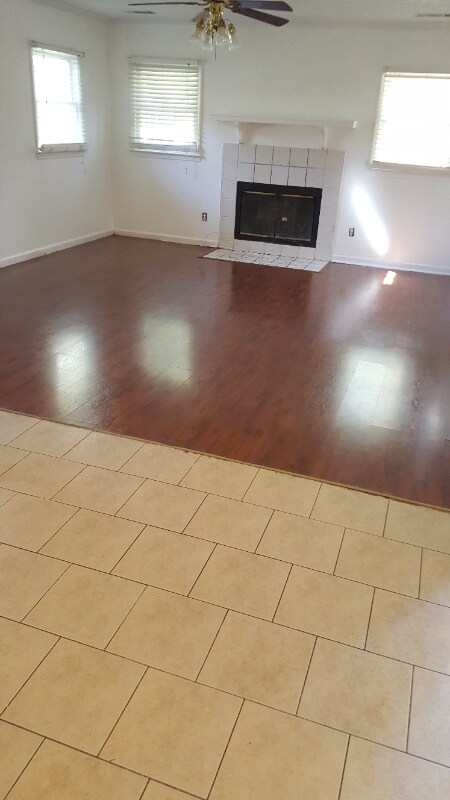 Foto del edificio - 235 Sunnylane Dr