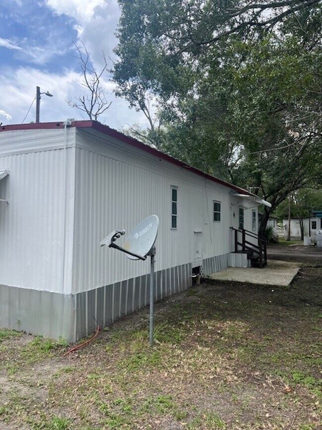 Building Photo - Sandpiper Mobile Home Park