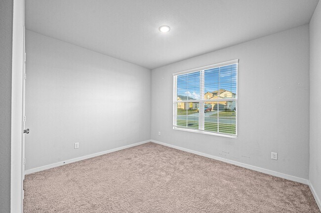 Building Photo - 11617 Whirlaway Dr