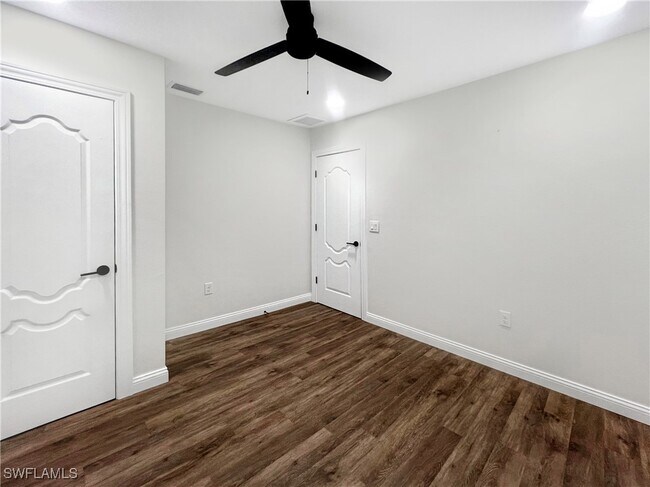 Foto del edificio - 22212 Lockport Ave