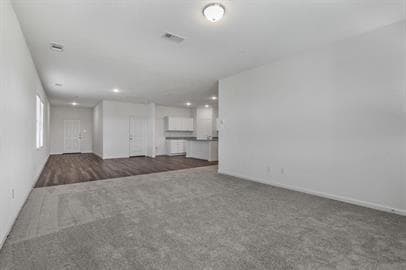 Building Photo - 301 Madison Way