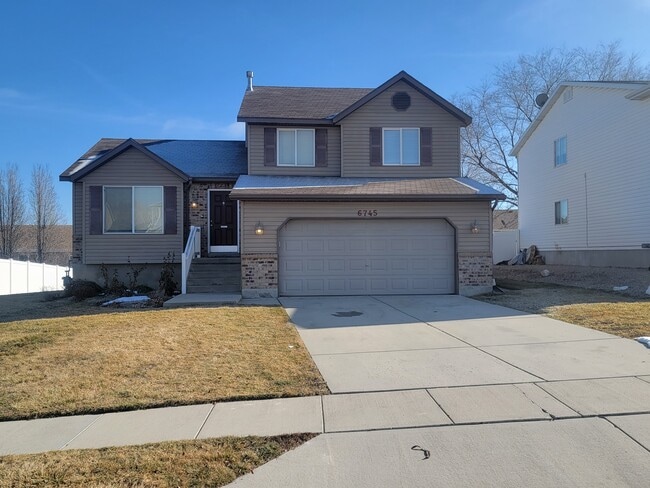 Building Photo - 6745 S Wakefield Way
