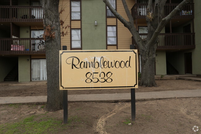 Building Photo - Ramblewood Apartments I & II