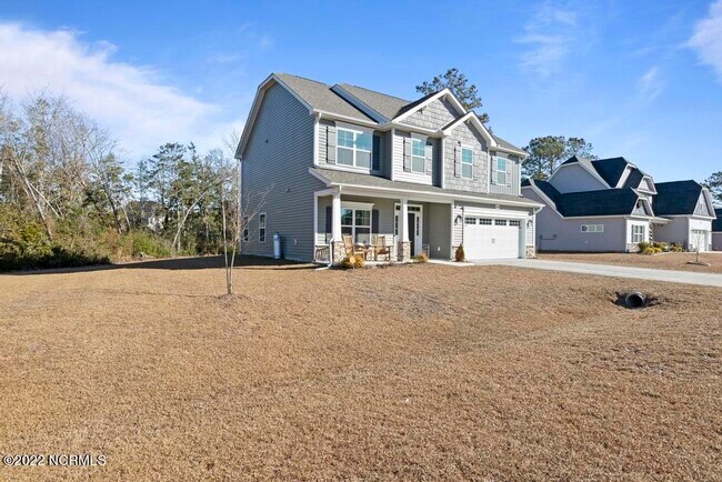 Building Photo - 906 Needlerush Rd