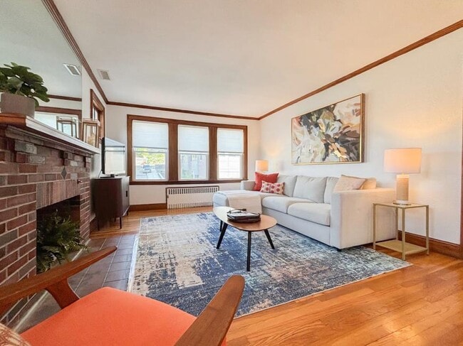 Building Photo - 3 bedroom in Brighton MA 02135