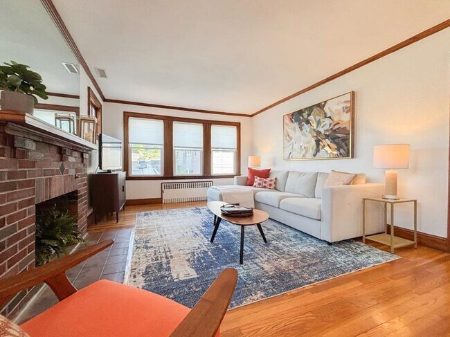 Photo - 3 bedroom in Brighton MA 02135 House