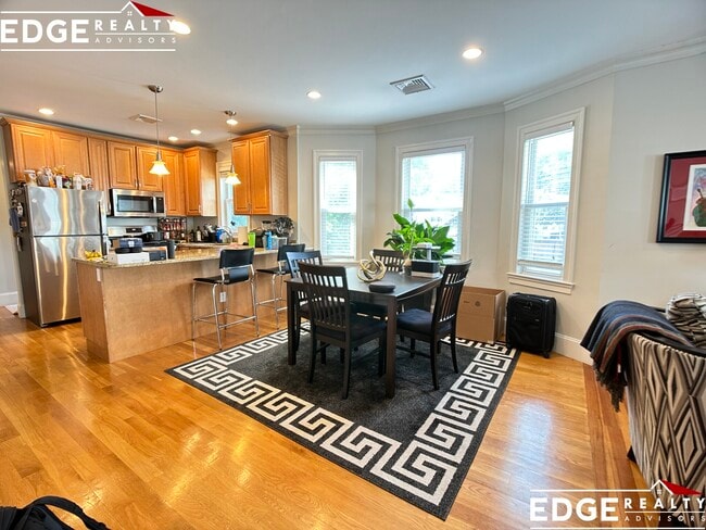 Foto del edificio - 9 Montfern Ave