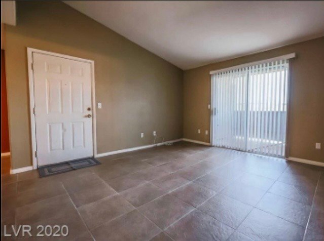 Foto del edificio - 2300 E Silverado Ranch Blvd
