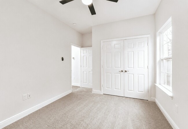 Foto del edificio - 4847 Sunflower St