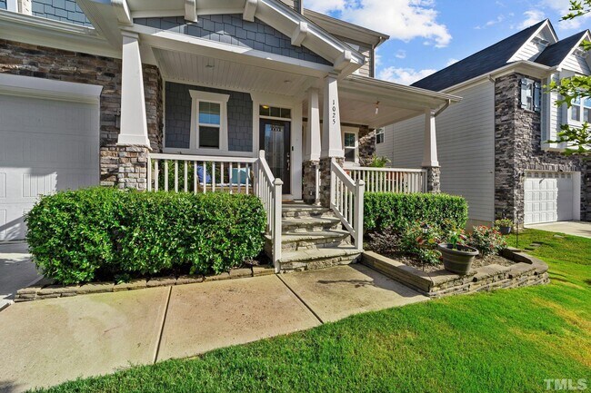 Foto del edificio - 1025 Bender Ridge Dr