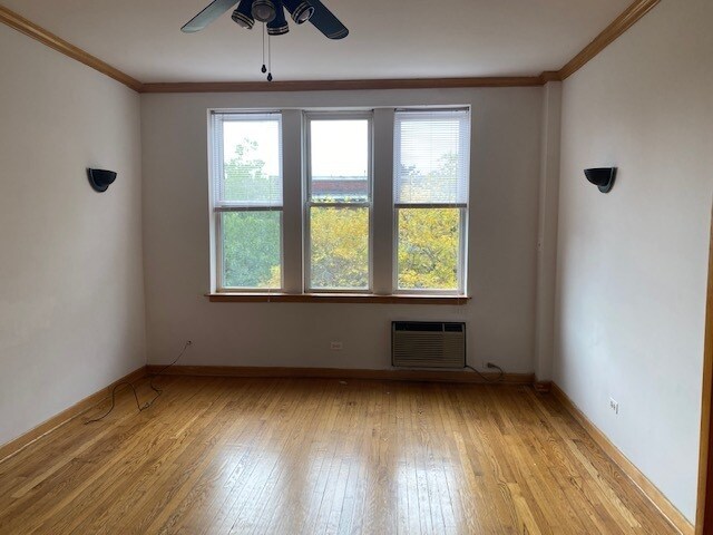 Building Photo - 644 1/2 W Buckingham Pl