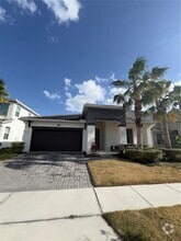 Building Photo - 3930 Oakville Ave