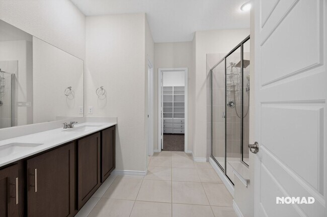 Building Photo - 7225 Raynor Pl