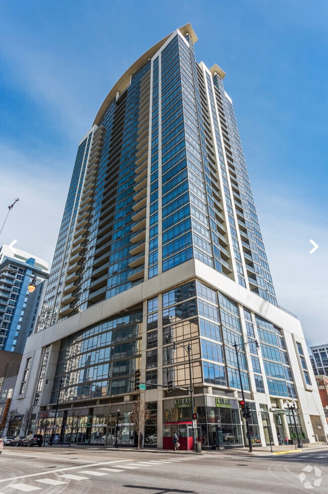 Building Photo - 100 E 14th St