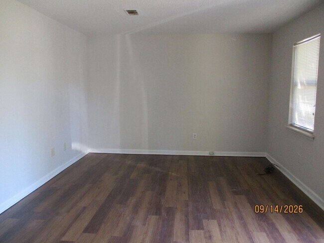 Foto del edificio - 2440 Winston Way